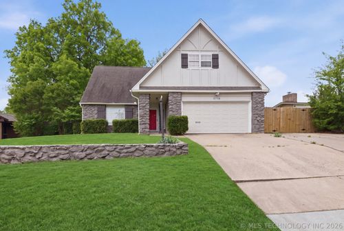 5716 S 80th East Ave, Tulsa, OK, 74145-8610 | Card Image