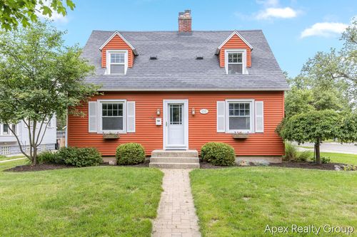 555 E Central Ave, Zeeland, MI, 49464-1846 | Card Image