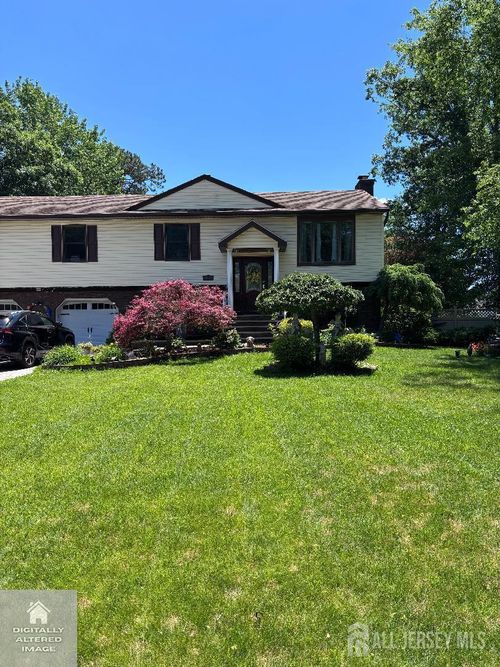 115 Oak St, Old Bridge, NJ, 08857-1564 | Card Image