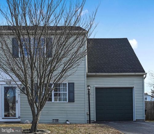 a-1634 Blue Jay Dr, DOVER, PA, 17315-2772 | Card Image