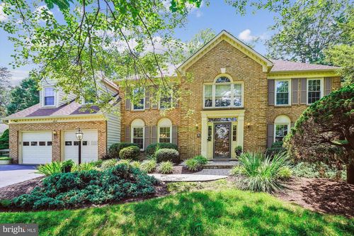 6416 Gristmill Square Trce, CENTREVILLE, VA, 20120-3726 | Card Image