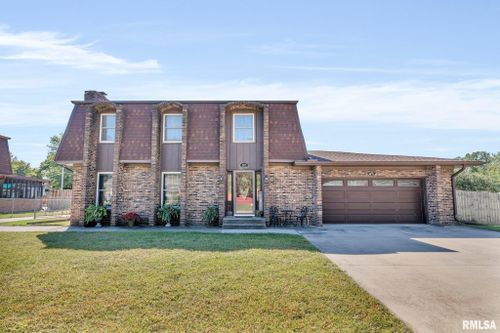 107 Hilltop St, Colona, IL, 61241-8819 | Card Image