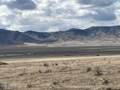 17500 Grass Valley Road, Winnemucca, NV, 89445 | Card Image