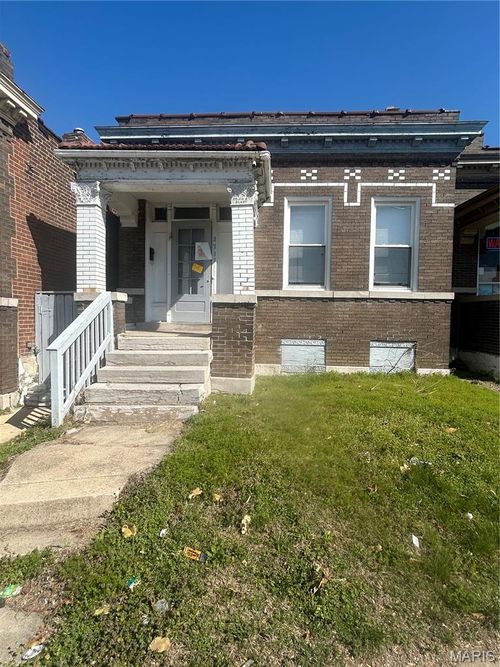 3711 Gravois Avenue, St Louis, MO, 63116 | Card Image