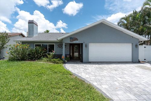 12107 72nd Way, LARGO, FL, 33773-3220 | Card Image