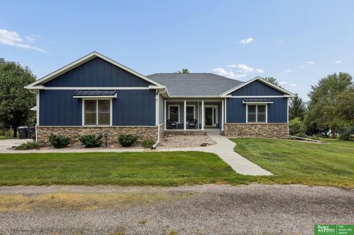 20791 Ruff Rd, Gretna, NE, 68028-7262 | Card Image