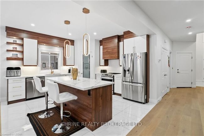 2637 Bobolink Lane, House other with 4 bedrooms, 4 bathrooms and 2 parking in London ON | Image 7