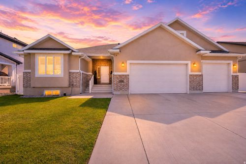 3032 S 2125 W, West Haven, UT, 84401-3493 | Card Image