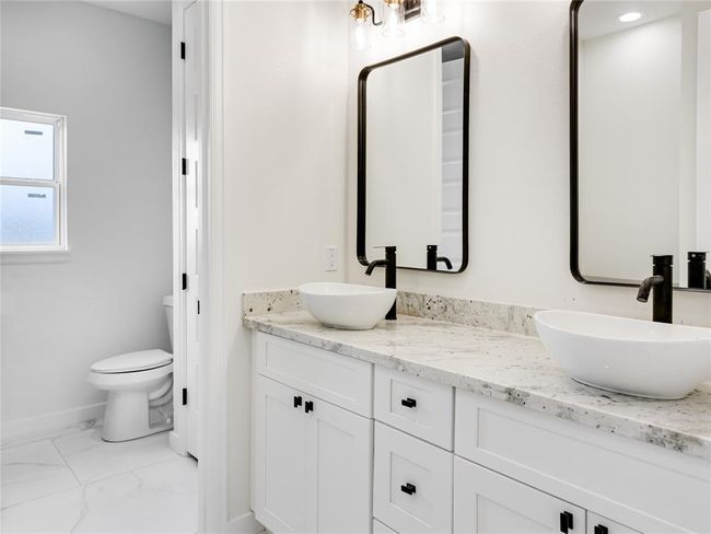 820 Angus Trl, House other with 5 bedrooms, 4 bathrooms and 2 parking in Angleton TX | Image 23