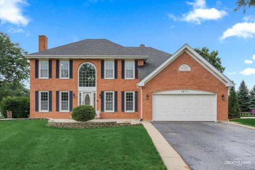 1471 Canter Ln, Bartlett, IL, 60103-1823 | Card Image
