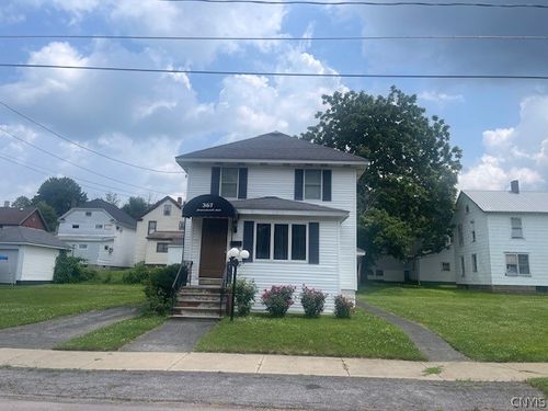 367 Broadwell Ave, Fulton, NY, 13069-2415 | Card Image