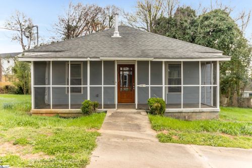 211 Minus St, Greenville, SC, 29601-3938 | Card Image