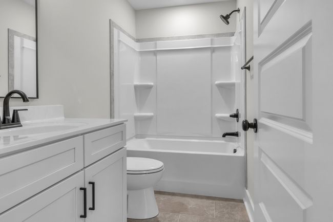 272 Edmondson Ferry Rd, House other with 3 bedrooms, 2 bathrooms and 2 parking in Clarksville TN | Image 4