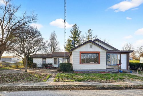 960 Stevens St, Mitchell, IN, 47446-6001 | Card Image