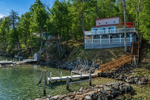 878 Rattlesnake Is, Alton Bay, NH, 03810-4090 | Card Image