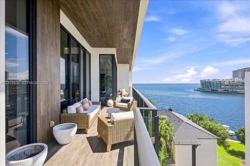605-3581 E Glencoe St, Coconut Grove, FL, 33133-4061 | Card Image