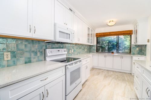 a-920 Heritage Village, Southbury, CT, 06488 | Card Image