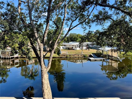 c208-9205 Tudor Dr, TAMPA, FL, 33615-3775 | Card Image