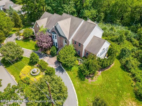 35 Old Mill Rd, Marlboro, NJ, 07746-1801 | Card Image