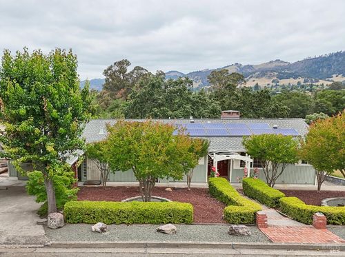 5423 Pepperwood Rd, Santa Rosa, CA, 95409-5529 | Card Image