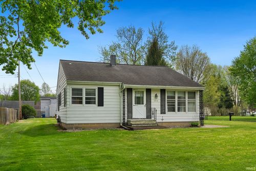 292 Rose Avenue, New Haven, IN, 46774-1131 | Card Image
