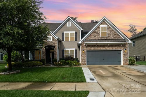 183 Canoe Pole Ln, Mooresville, NC, 28117-9546 | Card Image