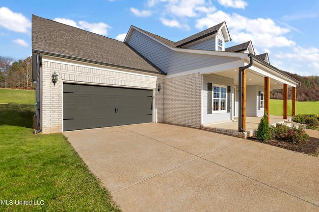 Garage | Image 7