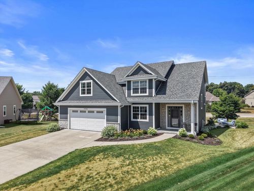 S77W14494 Independence Court, Muskego, WI, 53150 | Card Image