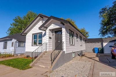 1320 E Clark Street, House other with 2 bedrooms, 2 bathrooms and 1 parking in Pocatello ID | Image 2