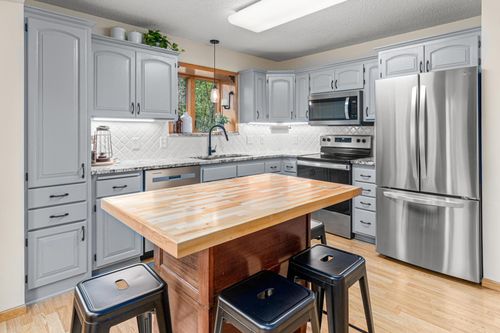 21857 Iden Avenue Pl N, Forest Lake, MN, 55025-9119 | Card Image