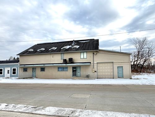 319-321 W. W Locust St, Fairbury, IL, 61739-1091 | Card Image