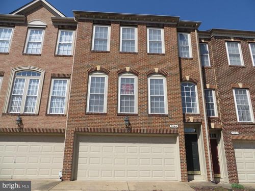 9044 Tanyard Ln, LORTON, VA, 22079-5210 | Card Image