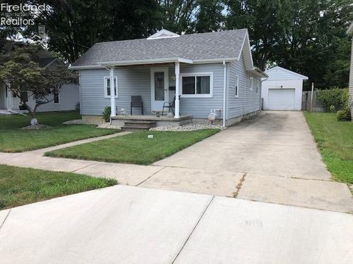 1006 Selby St, Findlay, OH, 45840-6026 | Card Image