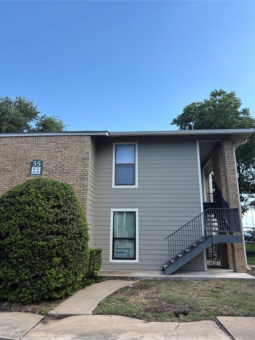 35c-10616 Mellow Meadows Dr, Austin, TX, 78750 | Card Image
