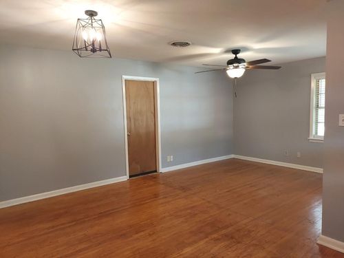 4933 Nina Lee Ln, Houston, TX, 77092-5236 | Card Image