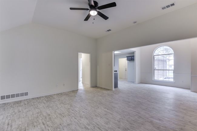 408 Tara Ln, House other with 3 bedrooms, 2 bathrooms and null parking in Red Oak TX | Image 13
