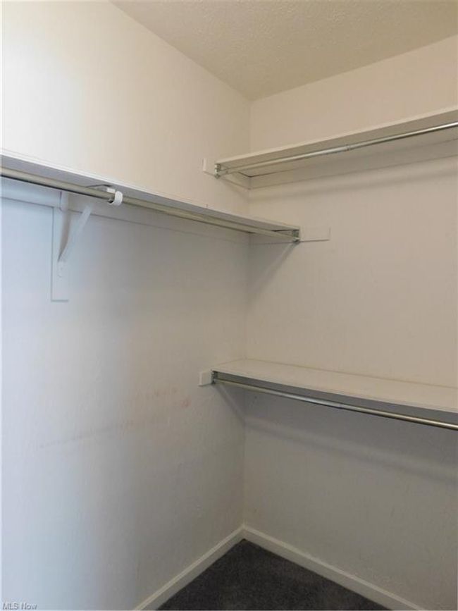 150 888 Lynnhaven Lane, Sold in Akron Zoocasa