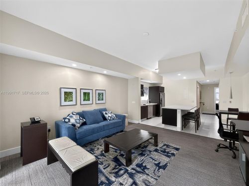 1408-5300 Nw 87th Ave, Doral, FL, 33178-2102 | Card Image