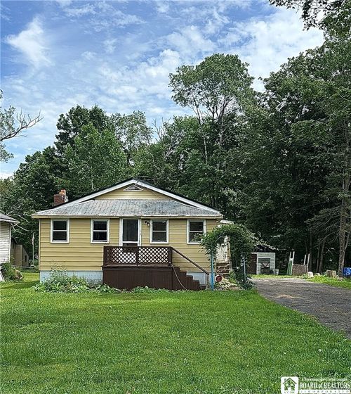 19 Lakecrest Ave, Lakewood, NY, 14750-1909 | Card Image