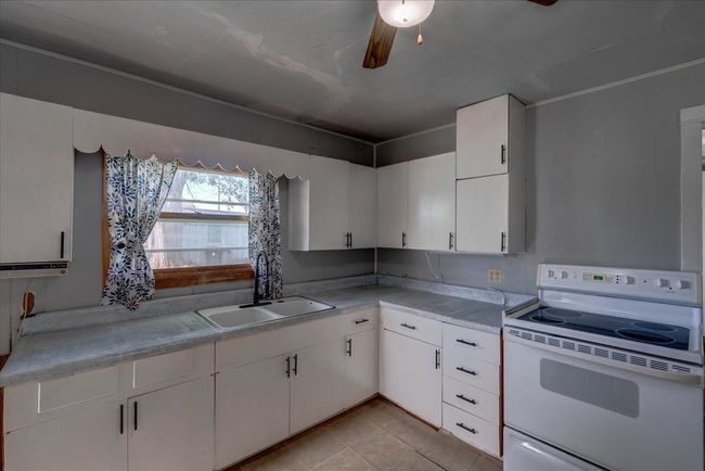 500 2 Nd Ave, House other with 2 bedrooms, 1 bathrooms and null parking in HOLLANDALE WI | Image 14