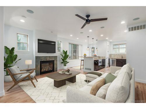 3322 W 26th Ave, Denver, CO, 80211-4008 | Card Image