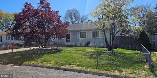 39 Girard Ave, SICKLERVILLE, NJ, 08081-1432 | Card Image