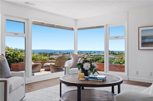 1007 White Sails Way, Corona del Mar, CA, 92625-1523 | Card Image