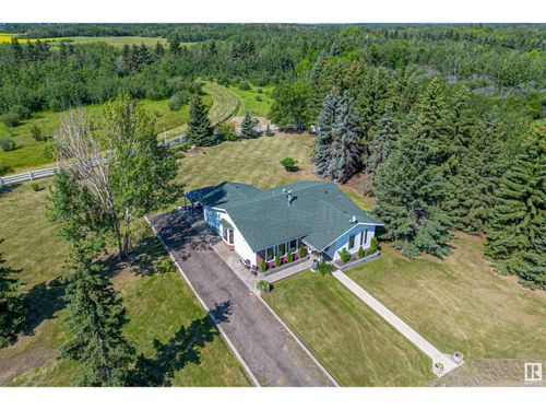 21341 Township Road 534, Ardrossan, AB, T8G2B2 | Card Image