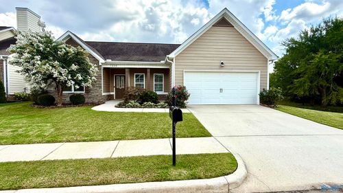 7038 Camrose Ln Nw, Huntsville, AL, 35806-2376 | Card Image