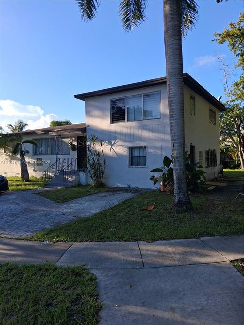 195 Ne 123rd St, North Miami, FL, 33161-5347 | Card Image