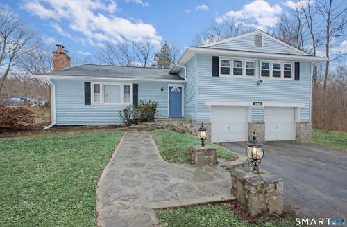 60 Hawthorne Dr, Monroe, CT, 06468-3111 | Card Image