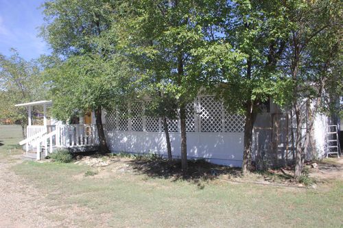 536 18th W, Cimarron, NM, 87714-0000 | Card Image