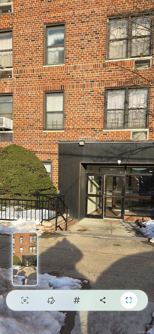6g-1040 Neilson Street, New York, NY, 11639 | Card Image
