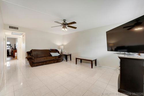 1011 Exeter Dr, Boca Raton, FL, 33434 | Card Image